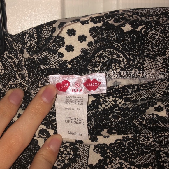 Patterned Skirt - Picture 5 of 5